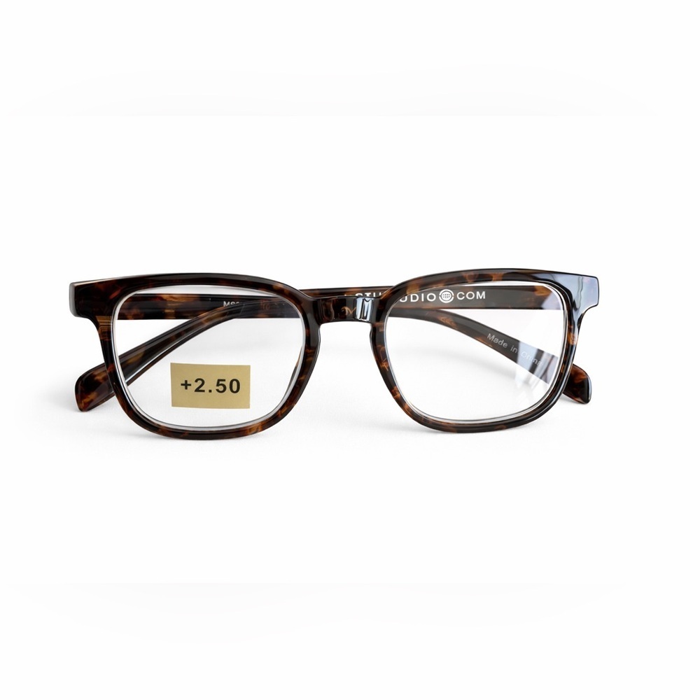 Max Studio Tortoiseshell Reading Glasses 2.50